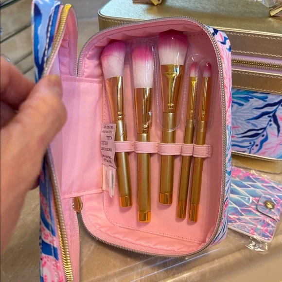 NWT Lilly Pulitzer Carry-On Luggage Set, Kaleidoscope 5 Piece Set, So Beautiful - Picture 12 of 16